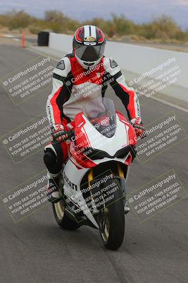 media/Mar-20-2023-Moto Forza (Mon) [[d0bbc59e78]]/Around the Pits/